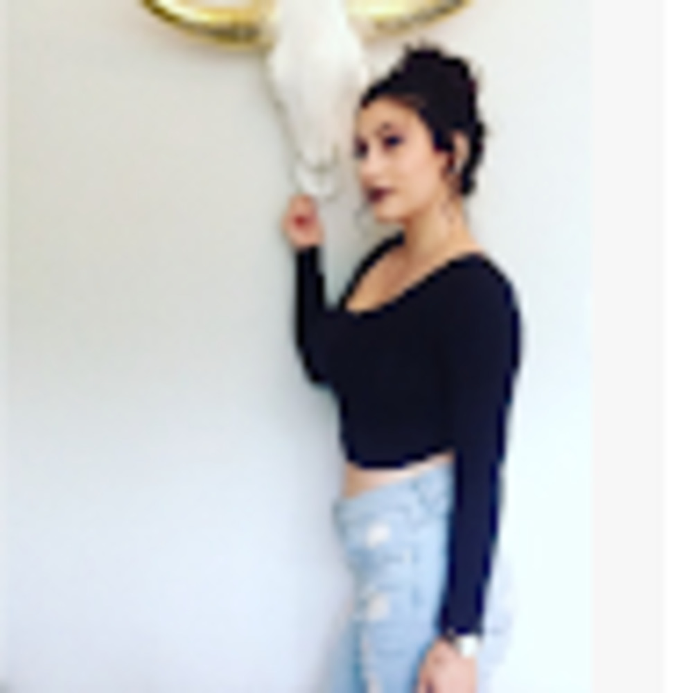 Meet your Posher, Nazira christina
